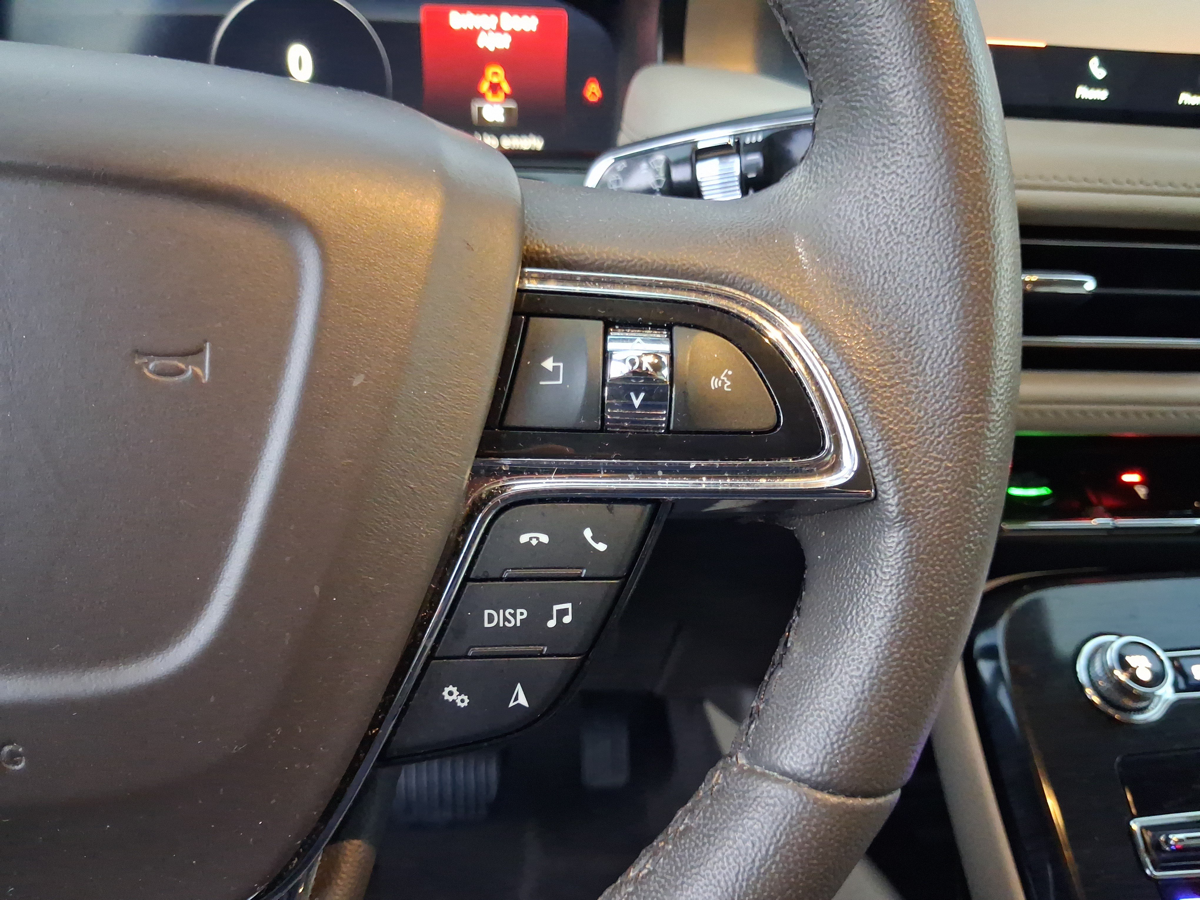 Certified 2023 Lincoln Nautilus FWD image 17