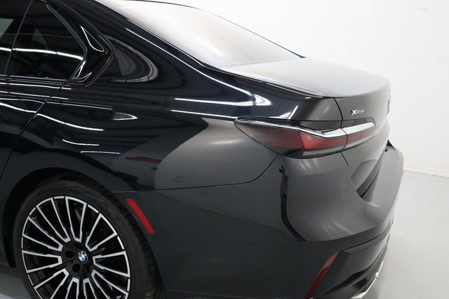 Used 2024 BMW 760i xDrive w/ Executive Package image 68