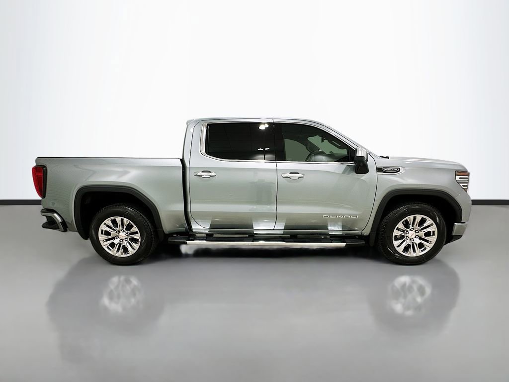 Used 2026 GMC Sierra 1500 Denali RWD image 8