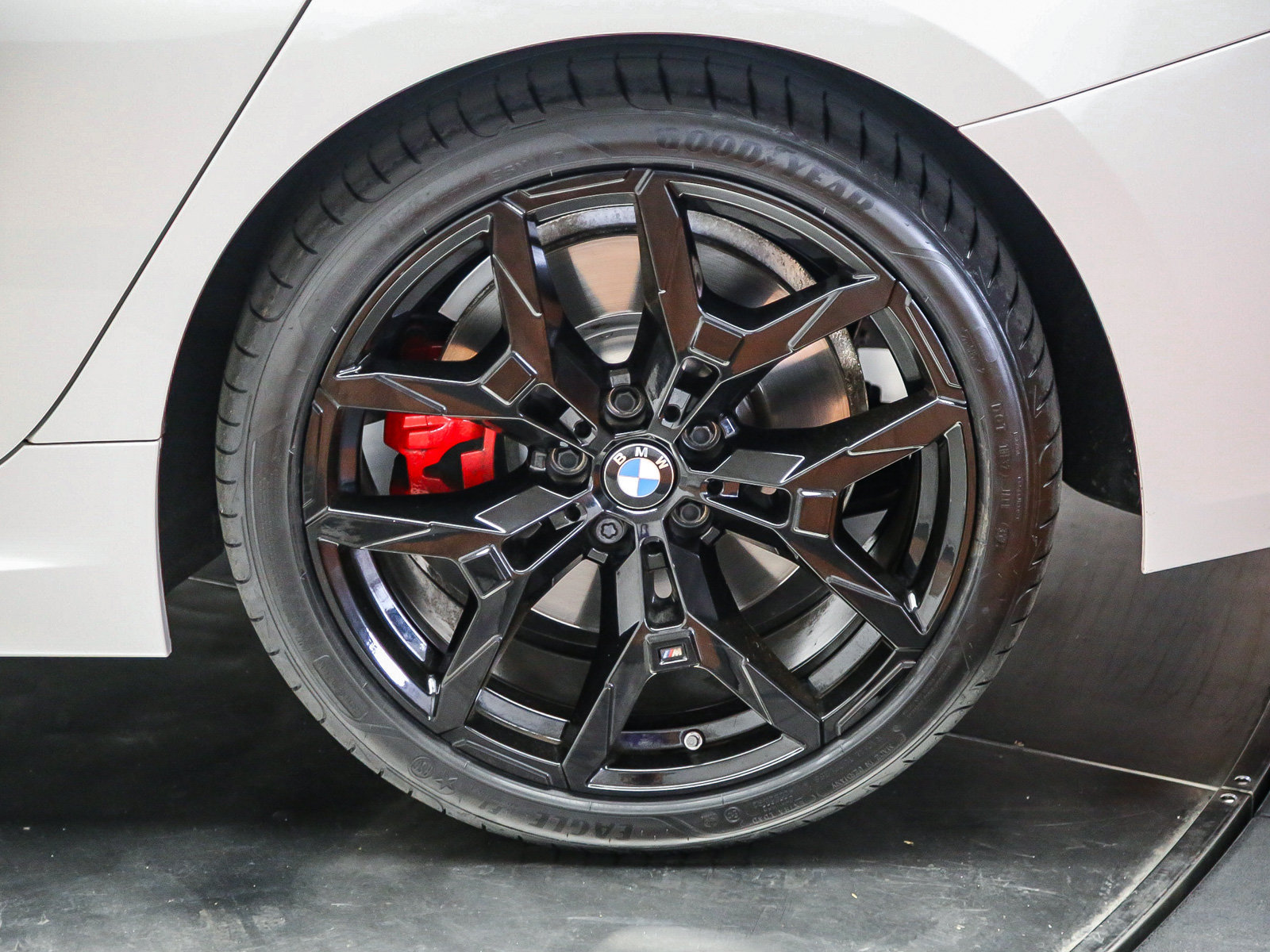 Certified 2025 BMW M340i xDrive w/ Premium Package AWD/4WD image 11