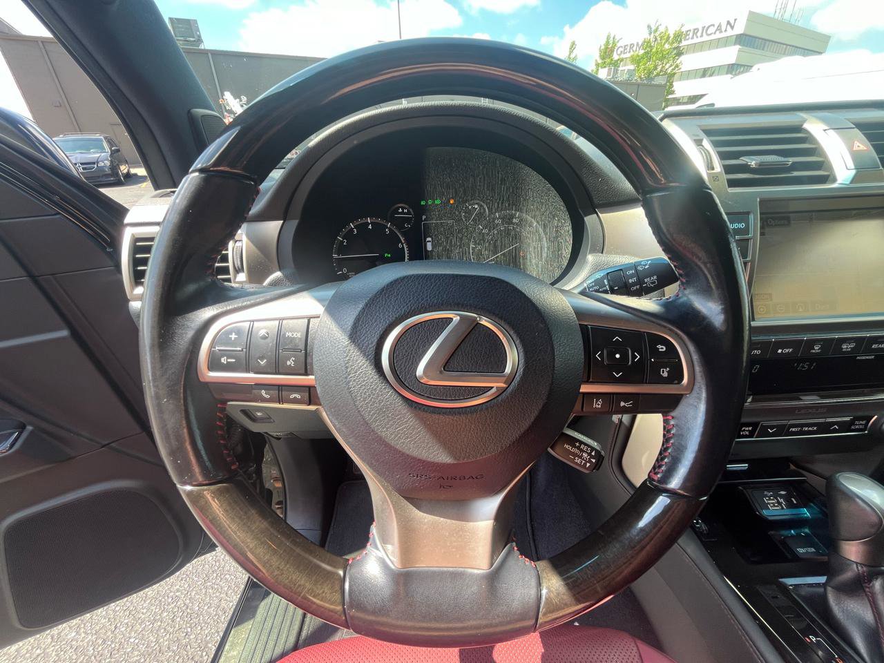 Used 2020 Lexus GX 460 Premium w/ Premium Package image 15