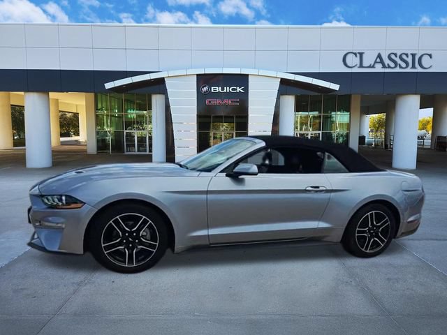 Used 2023 Ford Mustang Premium RWD image 4