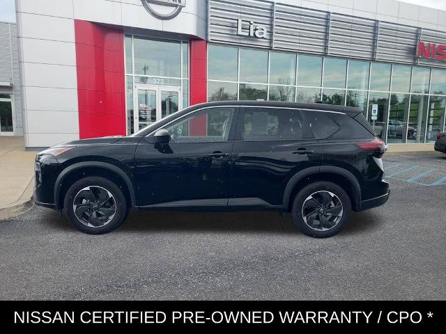 Certified 2026 Nissan Rogue SV AWD/4WD image 9