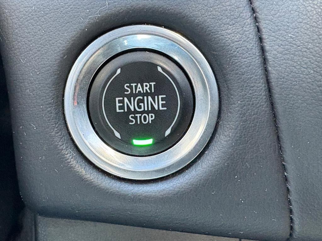 Used 2021 Chevrolet Suburban LT w/ Rear Media and Nav Package image 14