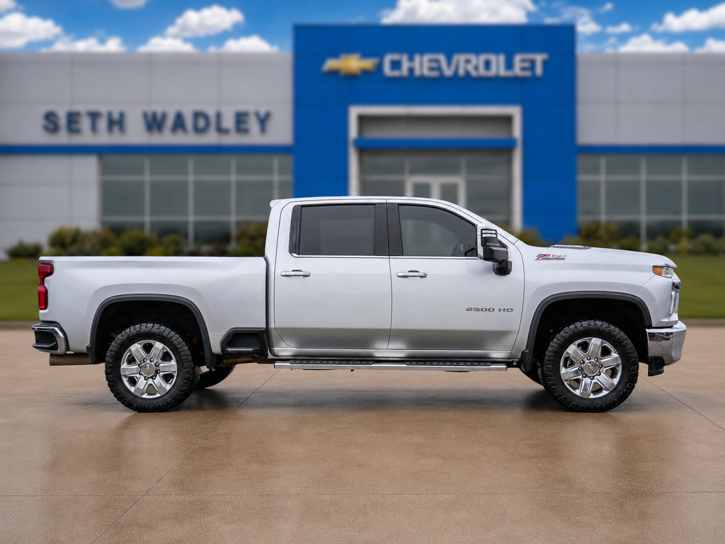 Used 2022 Chevrolet Silverado 2500 LTZ AWD/4WD image 8