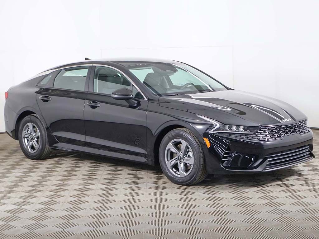 Used 2023 Kia K5 LXS FWD image 49