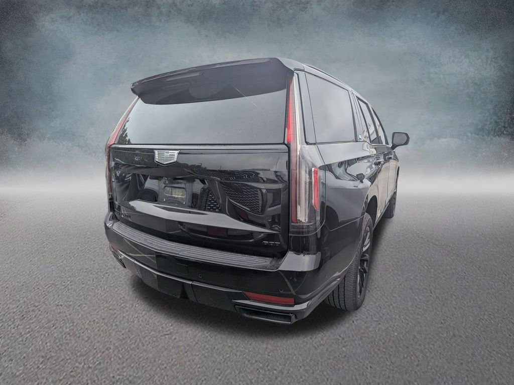 Used 2024 Cadillac Escalade Sport Platinum w/ LPO, ONYX Package AWD/4WD image 9