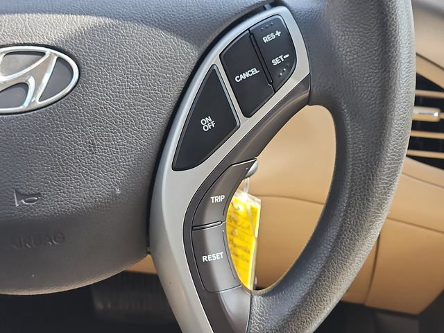 Used 2011 Hyundai Elantra GLS w/ Navigation Pkg 4 FWD image 15