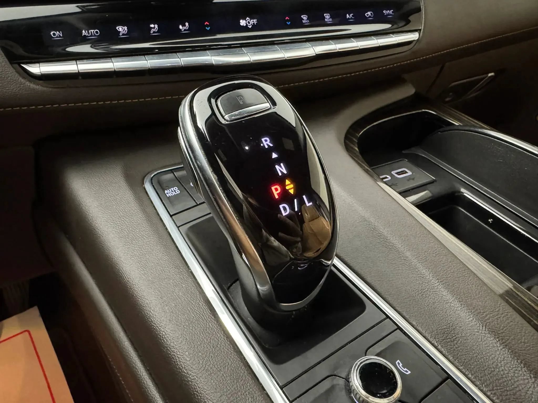 Used 2021 Cadillac Escalade Sport AWD/4WD image 24
