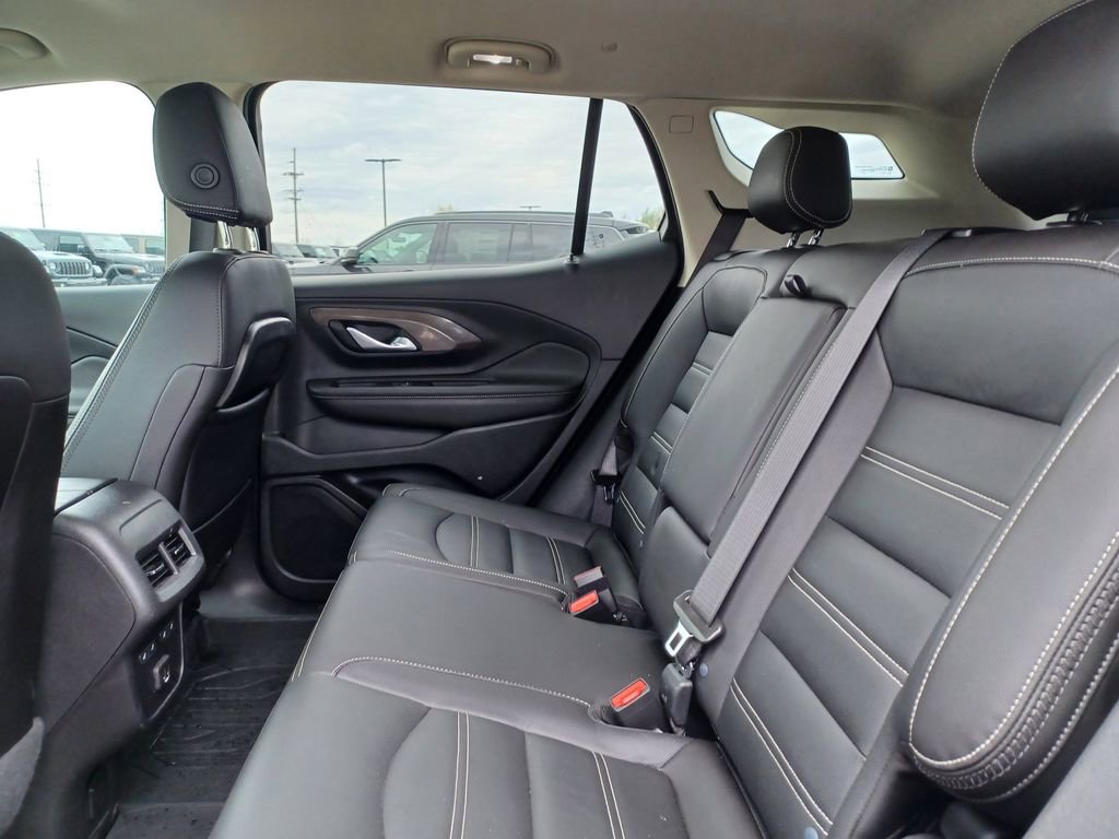 Used 2023 GMC Terrain Denali w/ LPO, Floor Liner Package AWD/4WD image 30