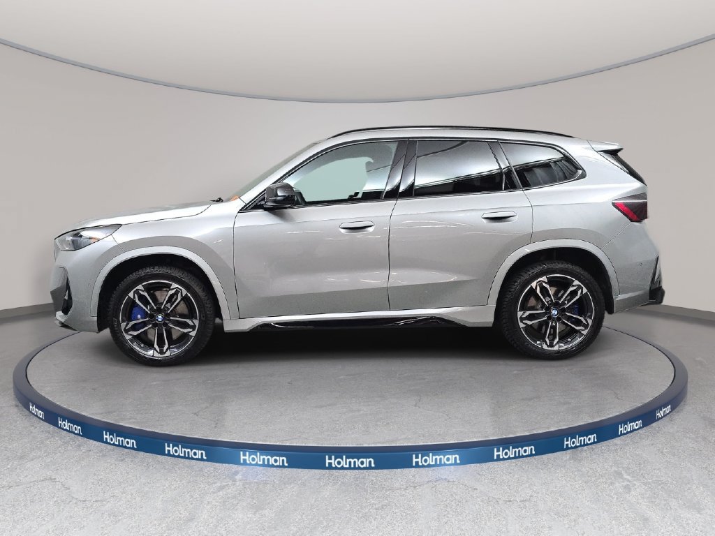 Used 2024 BMW X1 M35i w/ Shadowloine Package AWD/4WD image 9