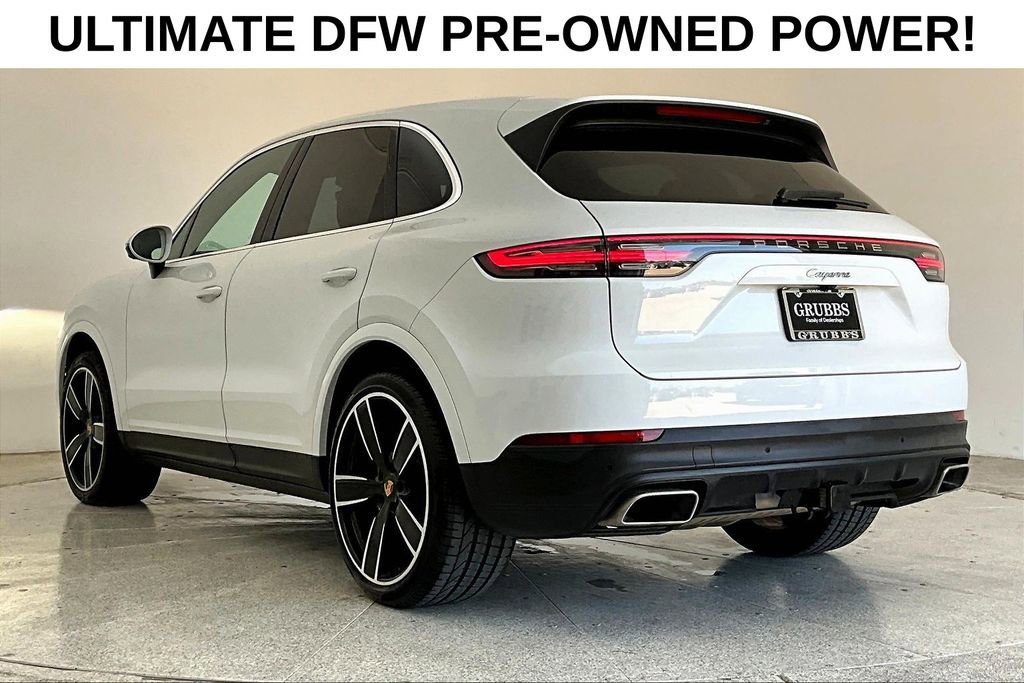 Used 2023 Porsche Cayenne AWD/4WD image 2