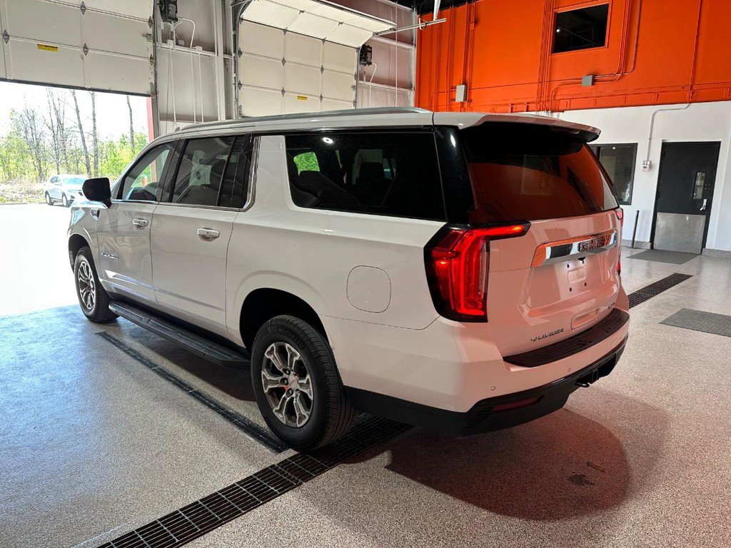 Used 2022 GMC Yukon XL SLE w/ Max Trailering Package image 6