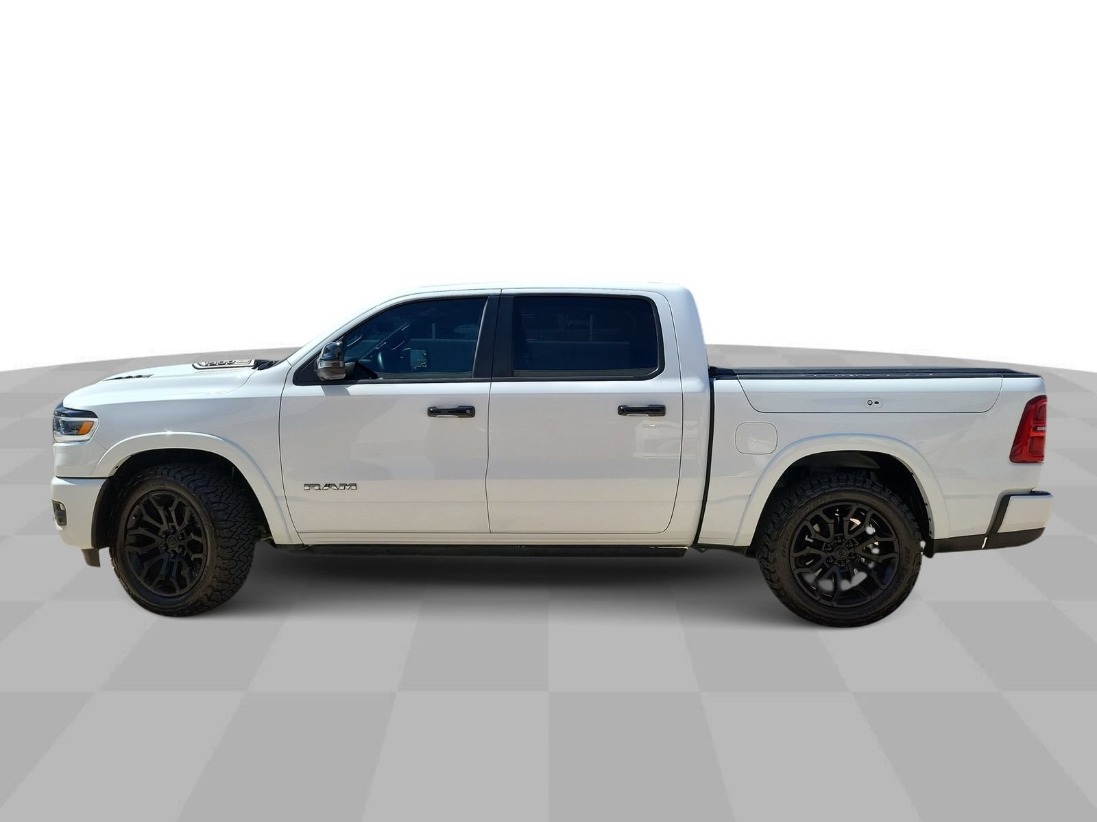 Used 2025 RAM 1500 Limited AWD/4WD image 5