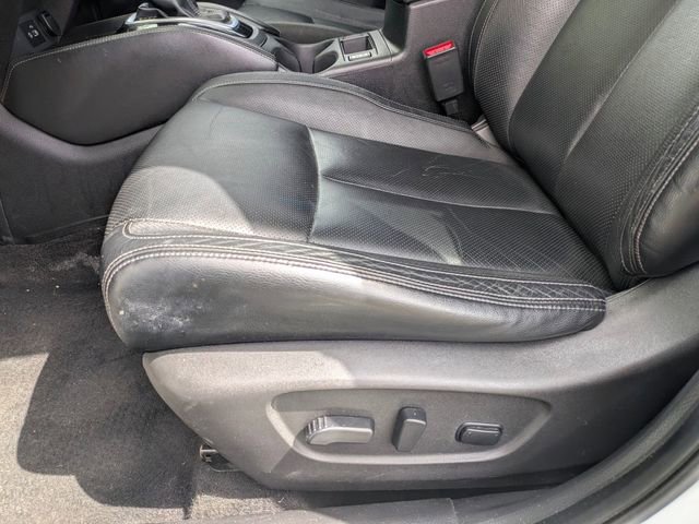 Used 2018 Nissan Rogue SL w/ Premium Package AWD/4WD image 14