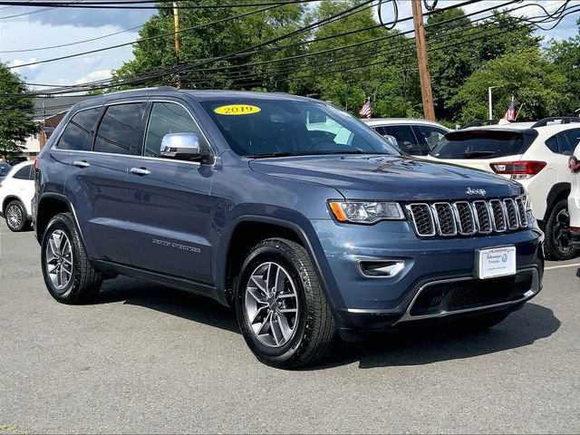 Used 2019 Jeep Grand Cherokee Limited AWD/4WD image 1