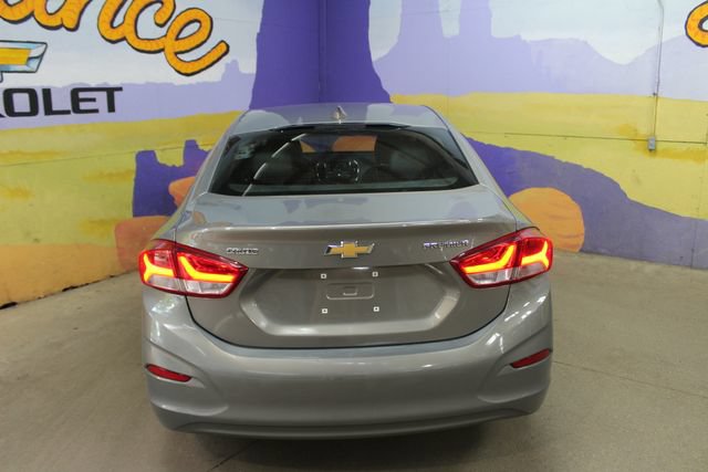 Used 2019 Chevrolet Cruze Premier FWD image 3