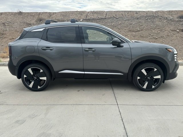 New 2026 Nissan Kicks SR image 5
