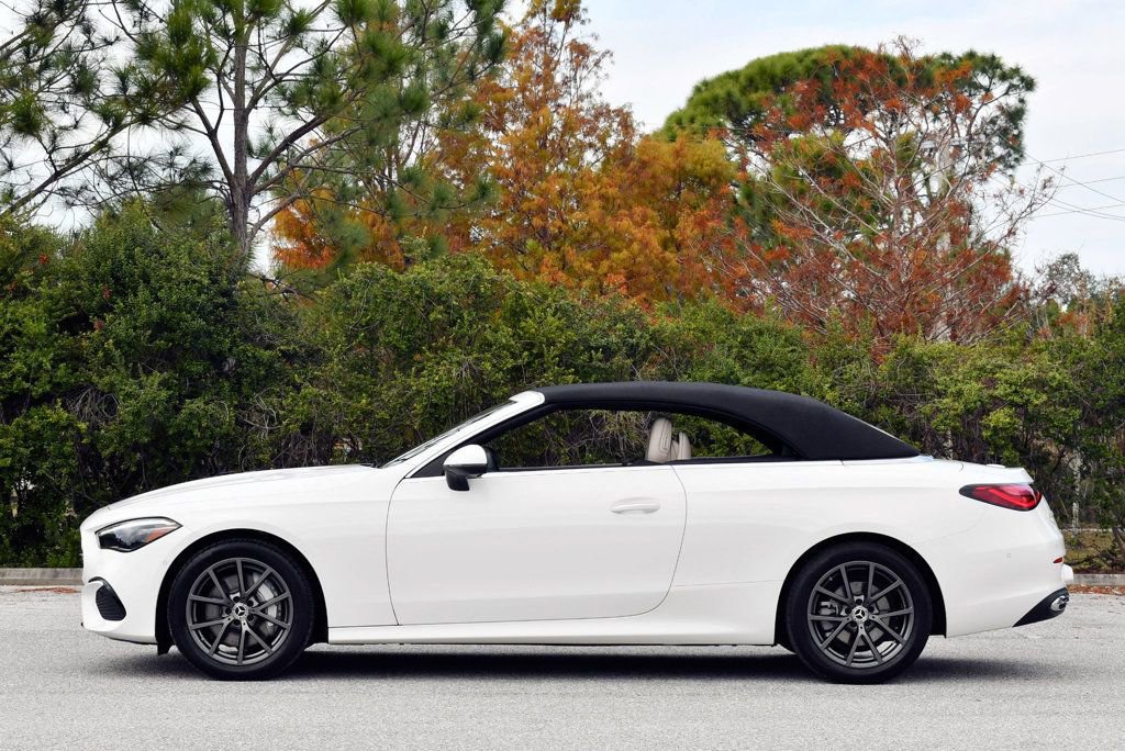 Used 2024 Mercedes-Benz CLE 300 4MATIC Cabriolet w/ Driver Assistance Package image 35