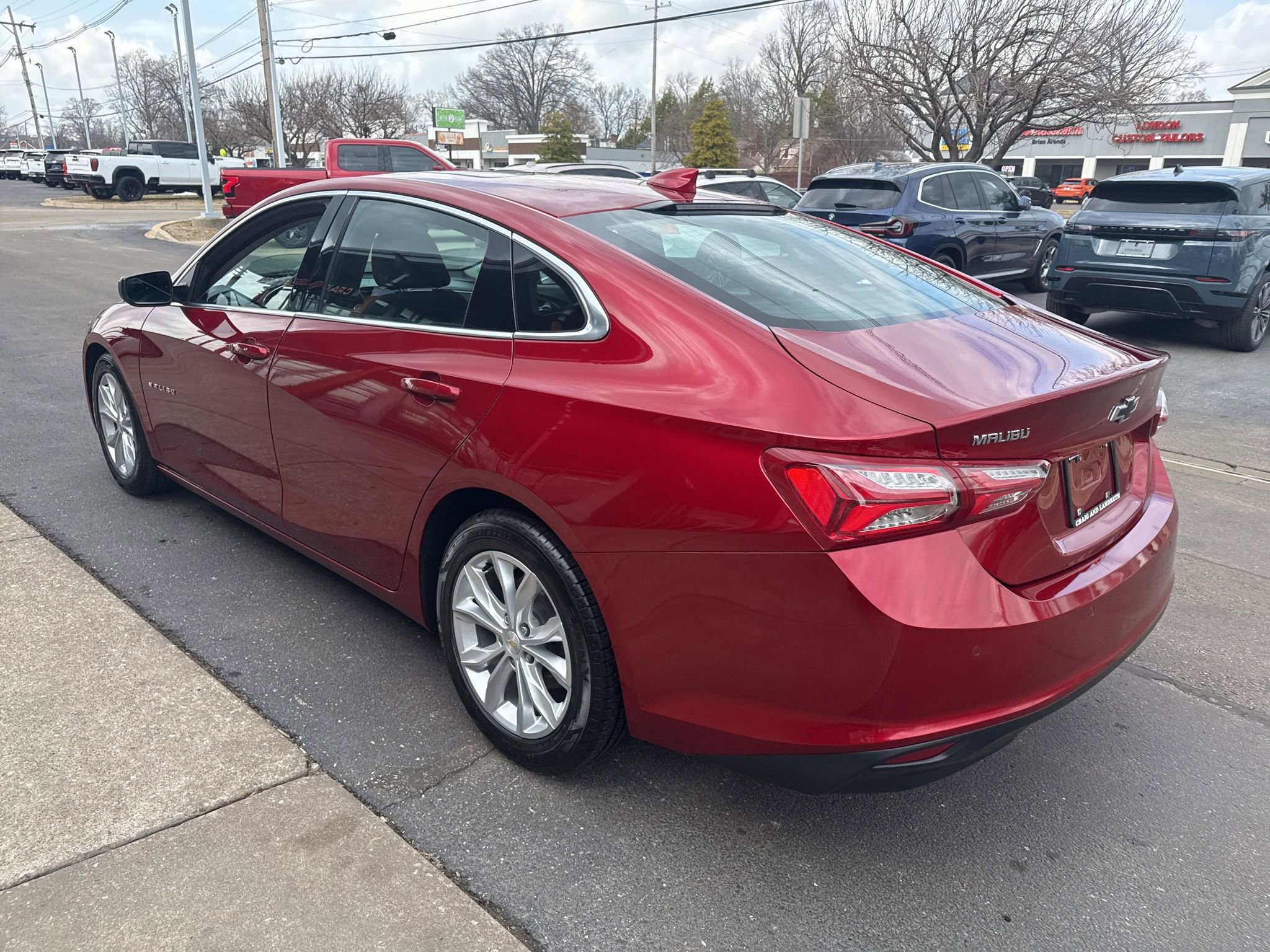 Used 2021 Chevrolet Malibu LT image 4