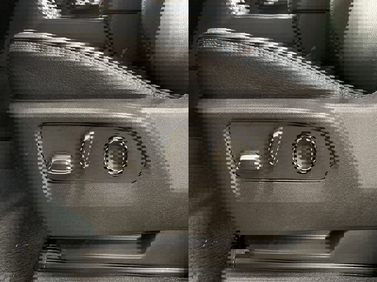 Used 2024 GMC Yukon Denali image 14