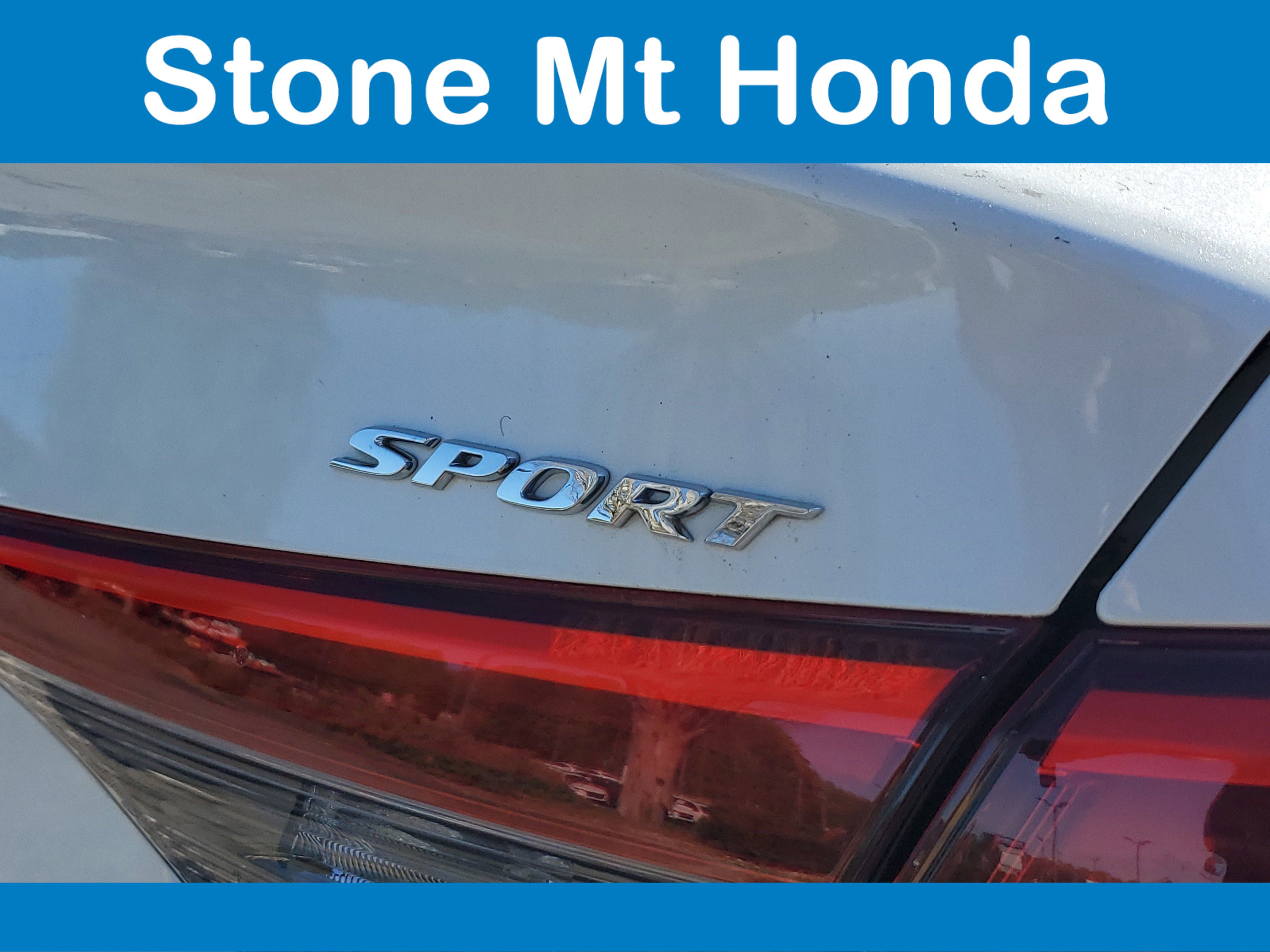 Used 2022 Honda Civic Sport image 7