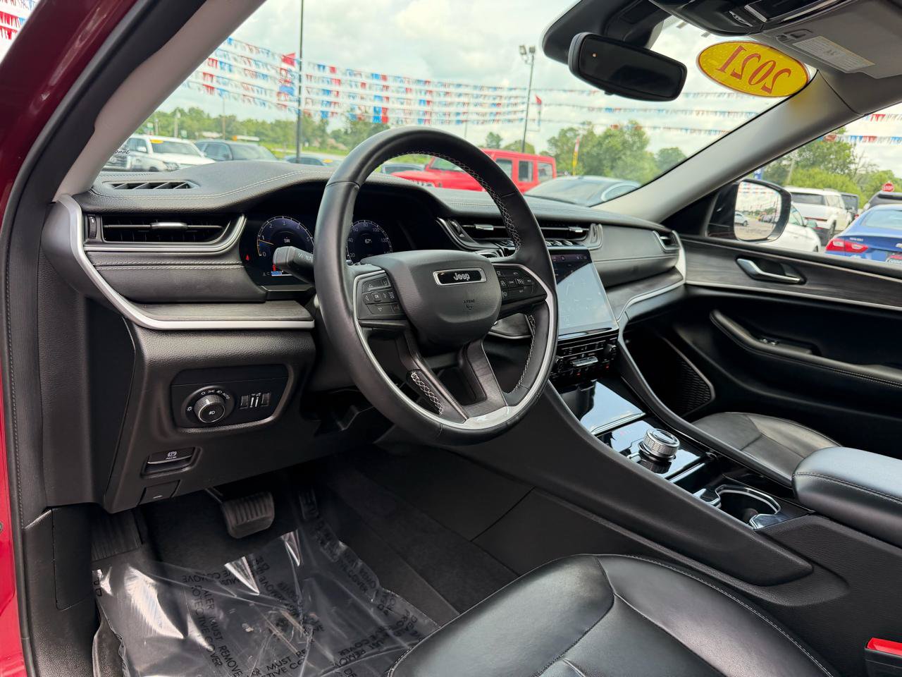 Used 2021 Jeep Grand Cherokee L Limited AWD/4WD image 14