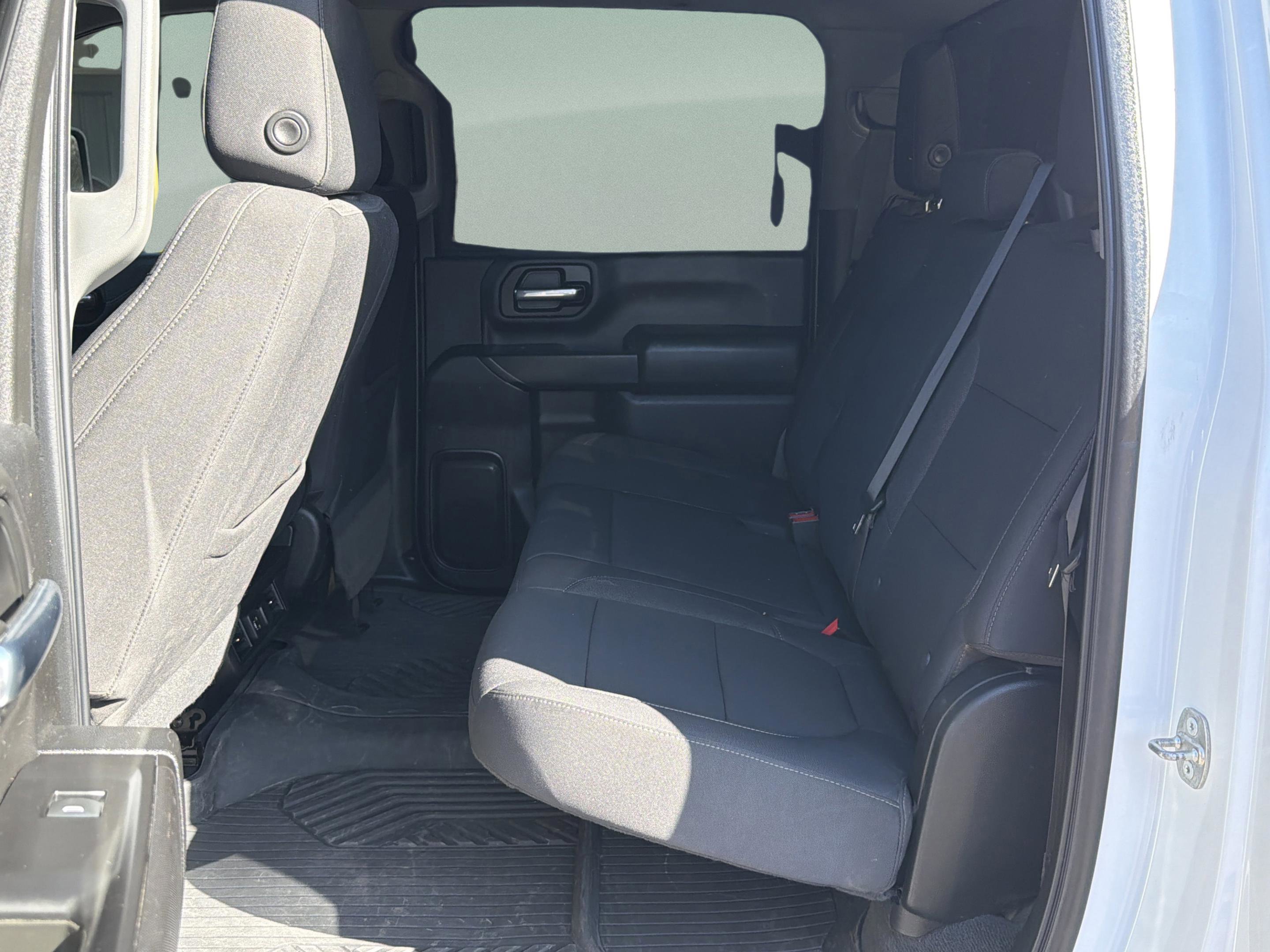 Used 2022 Chevrolet Silverado 2500 LT w/ Convenience Package image 37