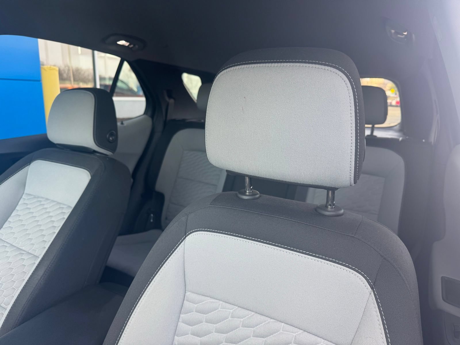 Used 2020 Chevrolet Equinox LT AWD/4WD image 27