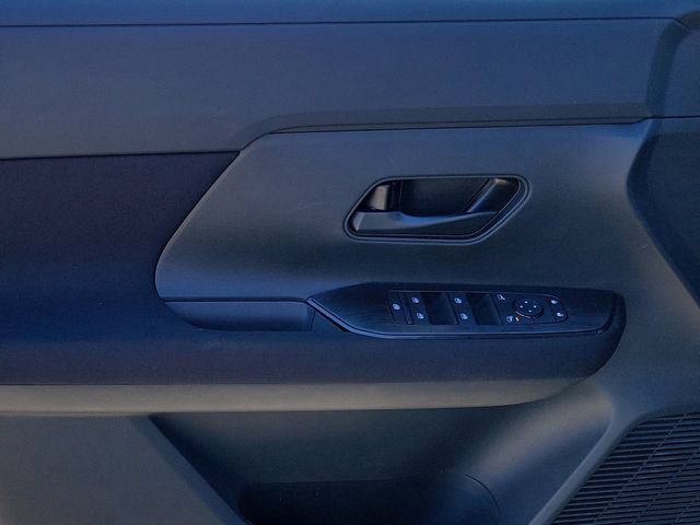 New 2026 Nissan Kicks S FWD image 5
