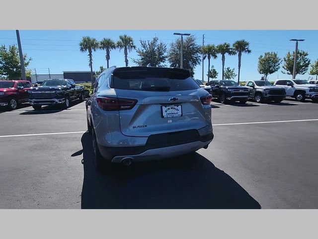 New 2025 Chevrolet Blazer LT w/ Midnight/Sport Edition image 27