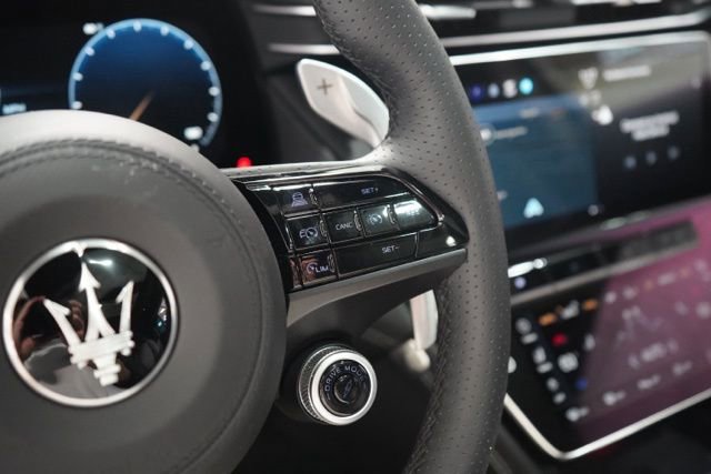 New 2025 Maserati Grecale Trofeo image 22