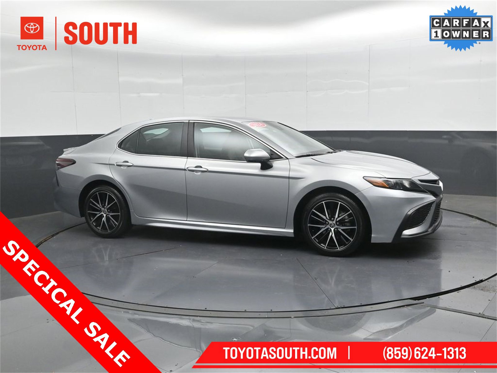 Used 2024 Toyota Camry SE