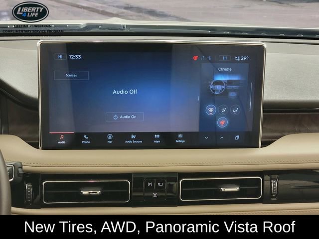 Used 2022 Lincoln Nautilus Reserve image 22