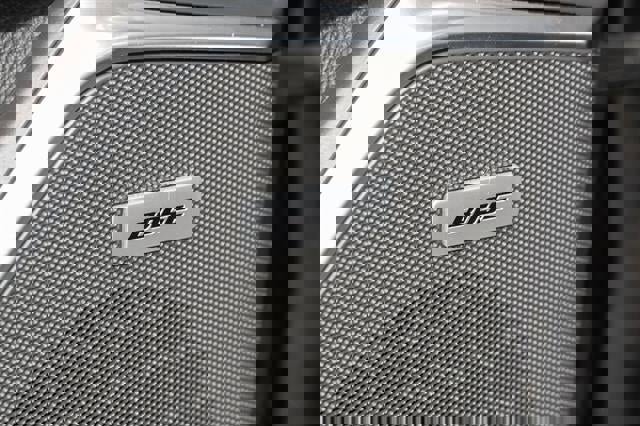 Used 2017 Cadillac Escalade ESV Premium Luxury image 19