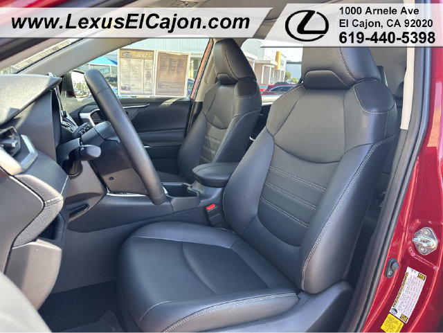 Used 2025 Toyota RAV4 XLE Premium FWD image 7