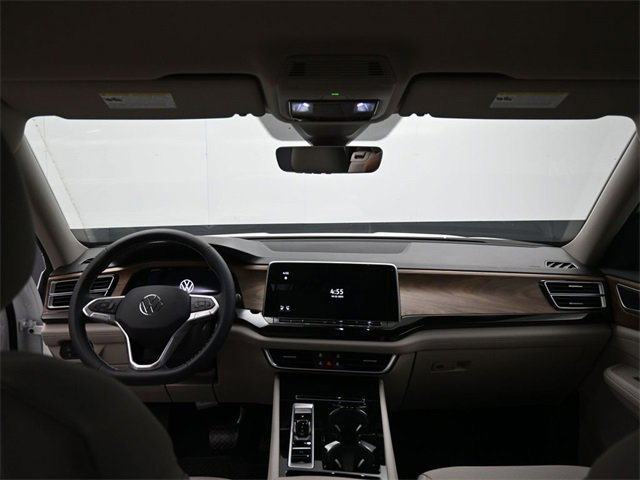 New 2026 Volkswagen Atlas SE image 10