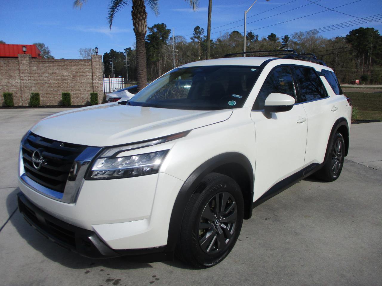 Used 2022 Nissan Pathfinder SV