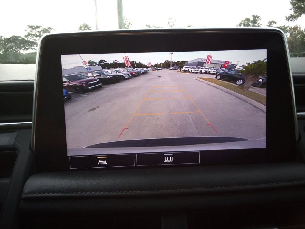 Used 2021 Chevrolet Tahoe Z71 image 20