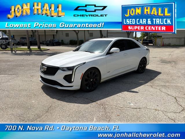 Used 2022 Cadillac CT4 V w/ Technology Package image 2