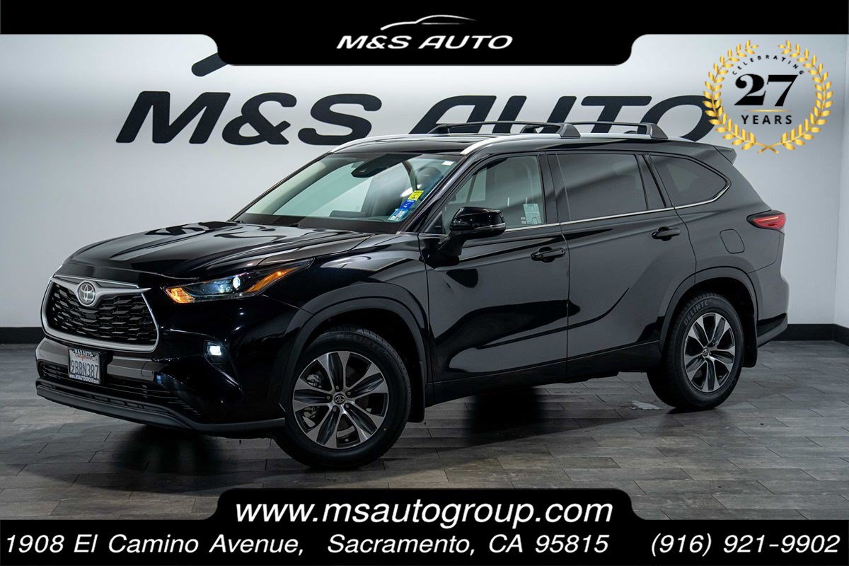 Used 2022 Toyota Highlander XLE