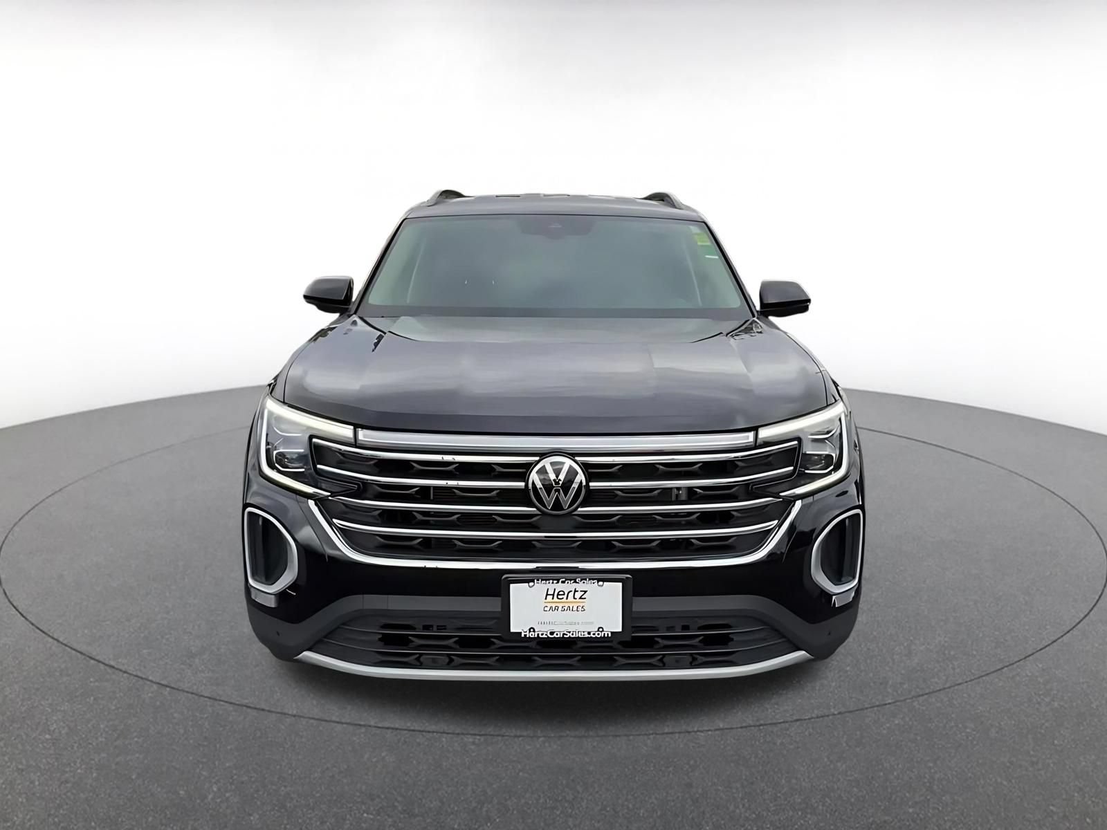 Used 2026 Volkswagen Atlas SE FWD image 4