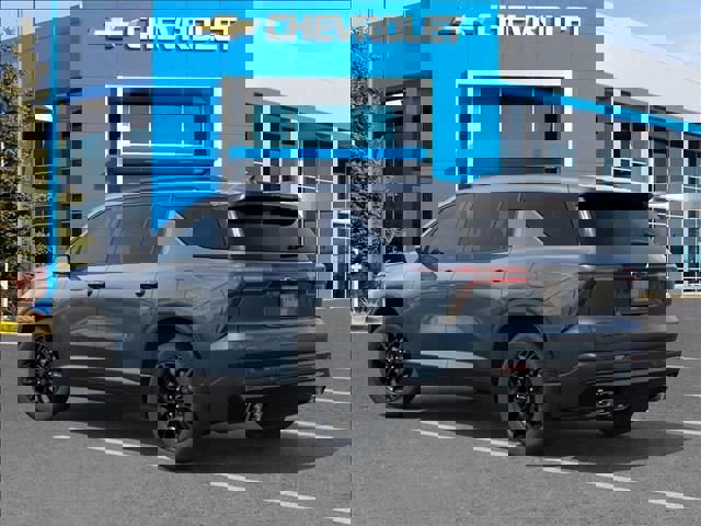 New 2026 Chevrolet Traverse LT w/ Midnight/Sport Edition image 3