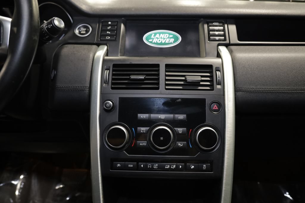 Used 2017 Land Rover Discovery Sport SE AWD/4WD image 27