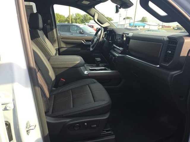 New 2026 Chevrolet Silverado 1500 High Country image 9
