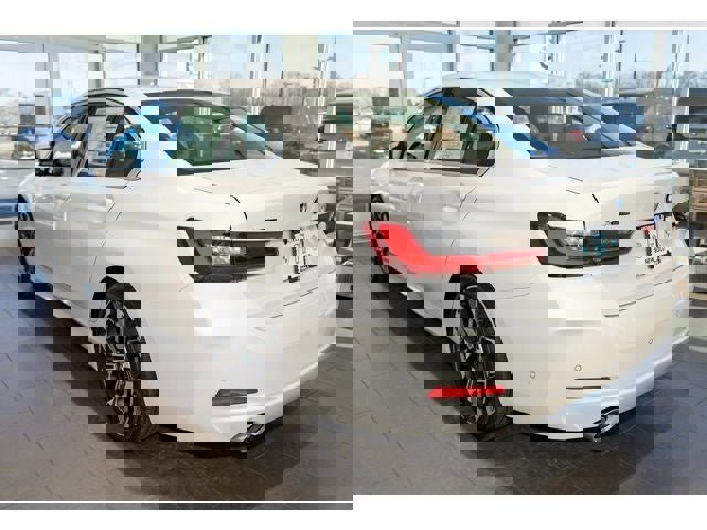 New 2026 BMW 330i xDrive Sedan w/ Convenience Package image 44