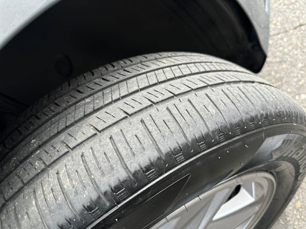 Certified 2025 Hyundai Elantra SE image 18