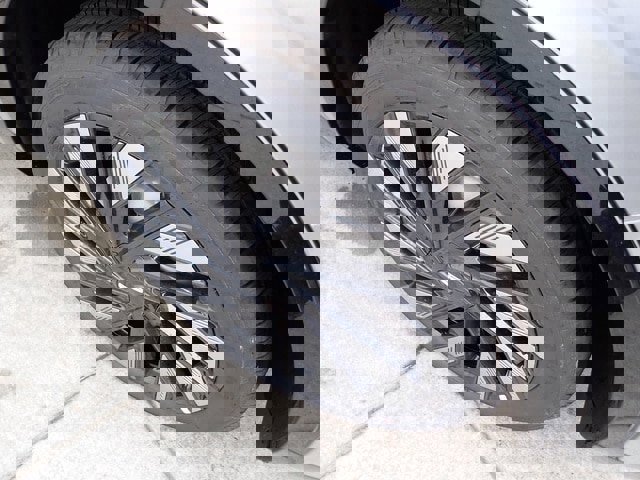 New 2026 Lincoln Nautilus Reserve w/ Jet Appearance Package image 17