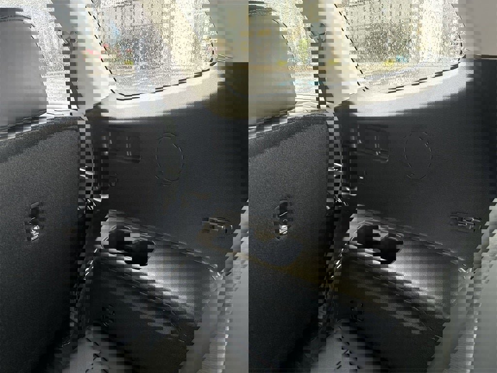 New 2025 Kia Telluride S image 33