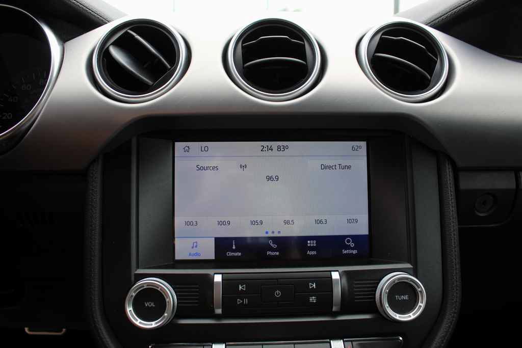 Used 2020 Ford Mustang Premium RWD image 25